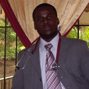 Meet your Posher, Elie